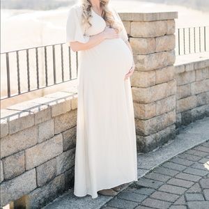 Maternity maxi dress